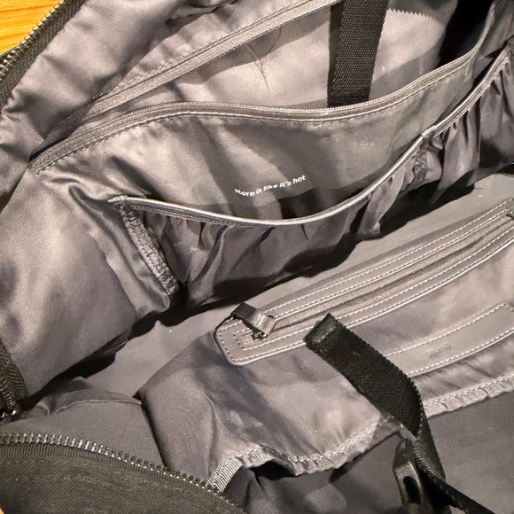 Lululemon Go Getter Bag - Picture 4 of 16